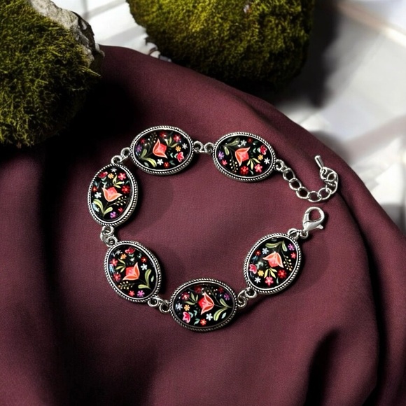 Gorgeous floral clear cabochon dome bracelet Stainless Steel Adjustable 7”-8” - Picture 15 of 15